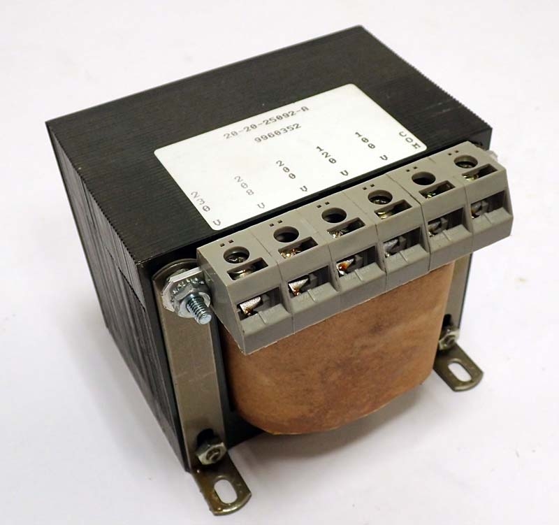 Generic Auto transformer 20-20-25092-A 100 - 230 Vac 10Amp