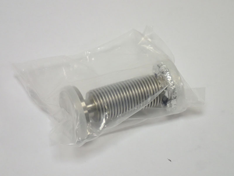 CF Flexible Hose, 1 Fixed, 1 Rotatable Flanges F034FX Conflat CF16