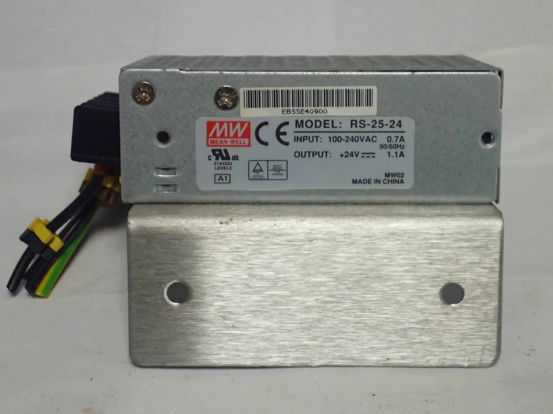 MEAN WELL RS-25-24 ENCLOSED AC-to-DC SWITCHING POWER SUPPLY