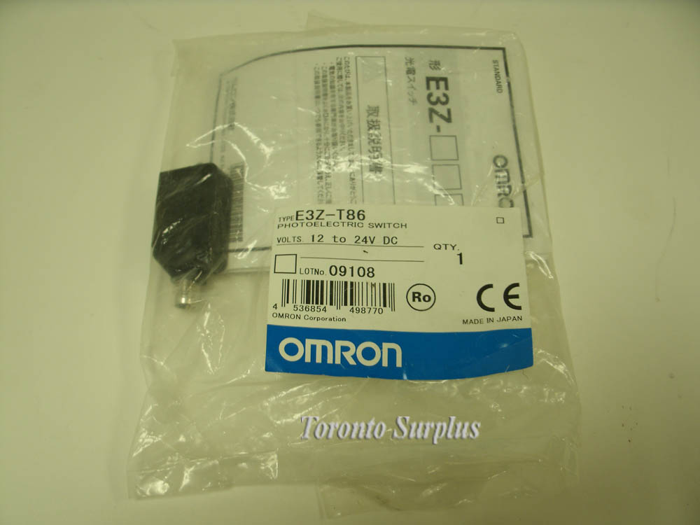 Omron E3Z - T86 / E3ST86 Photoelectric Switch with Amplifier 12 - 24 VDC BNIB / NOS