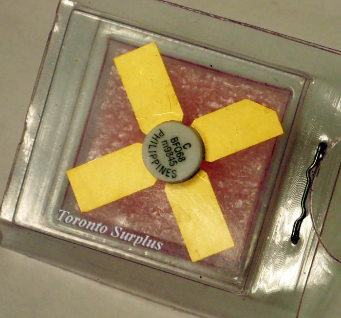 BFQ68 NPN Wideband Transistor 4 GHz, BNIB/NOS