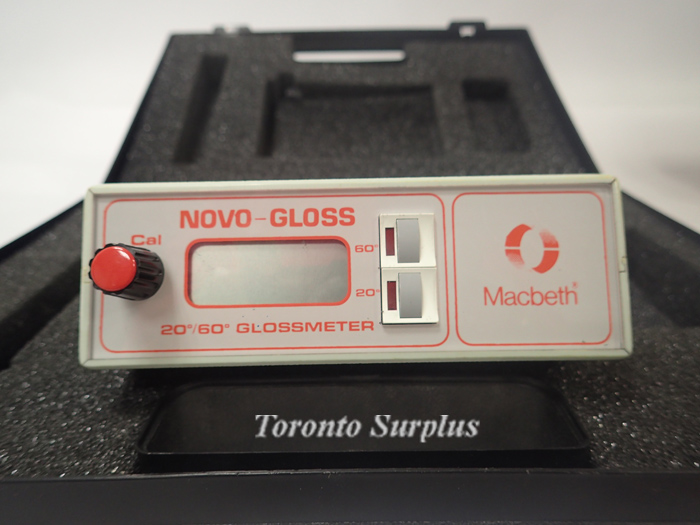 Macbeth Novo-Gloss GlossMeter 20°/60°