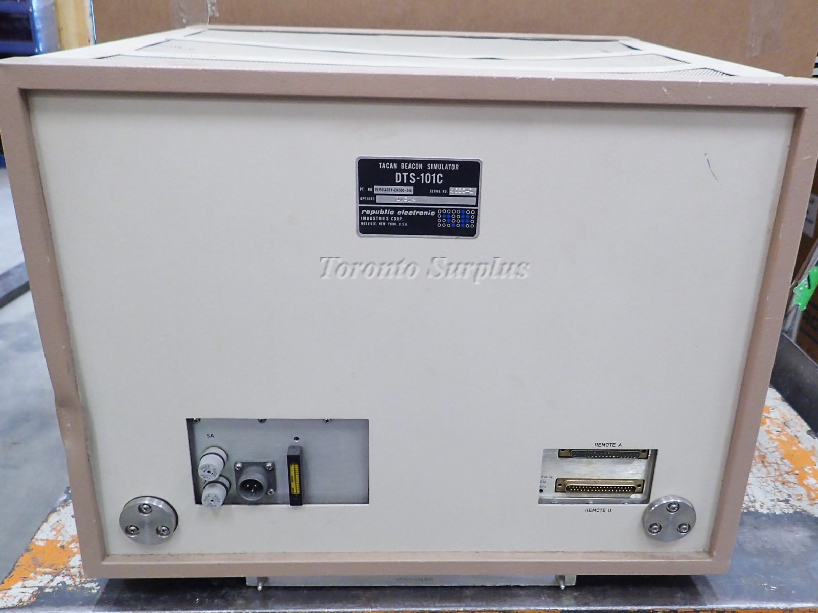 Republic Electronics DTS-101C Tactical Air Navigation / Tacan Beacon Simulator w/ Opt. 1,3,4