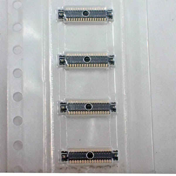 Molex 5024303410 34 Position Connector Plug, Outer Shroud Contacts Surface Mount Gold 0.4 B/B Plug Assy (Sold As Lot of Approx. 250 pcs)