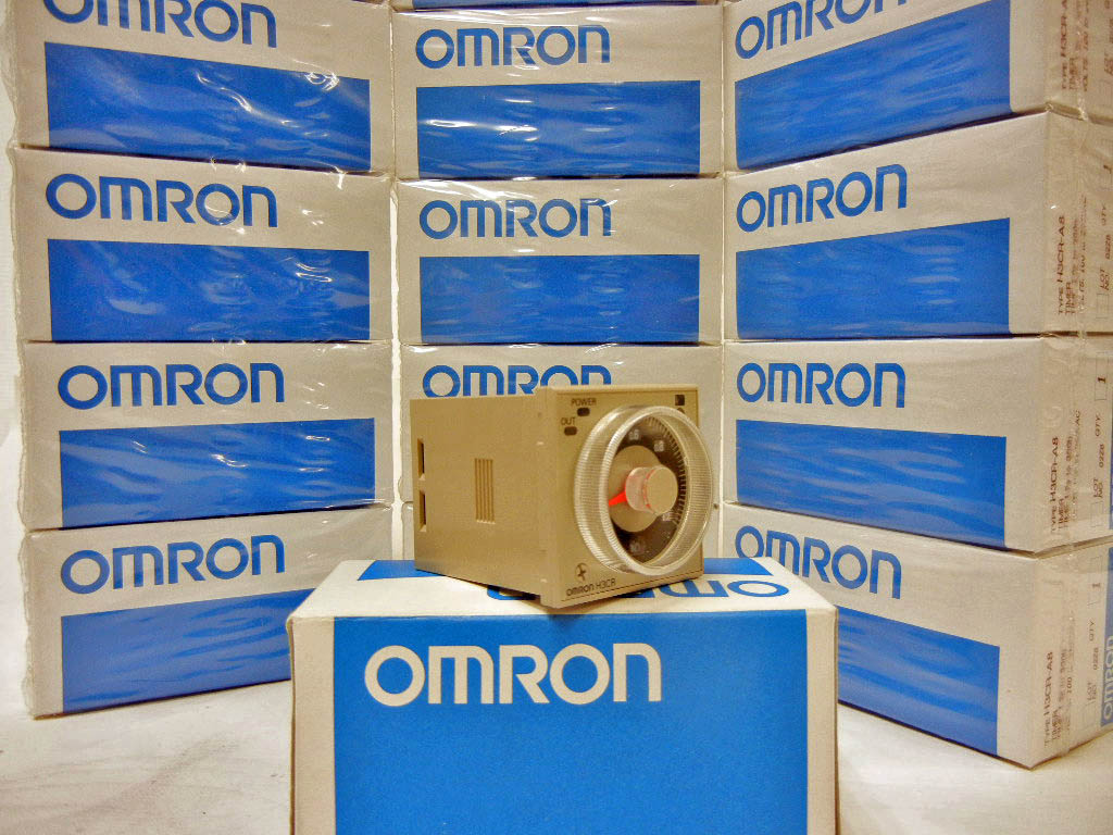 Omron H3CR-A8 / H3CRA8 Solid State Timer, 8 pin AC100-240V / DC100-125V, Mode: A & E Only BNIB/NEW