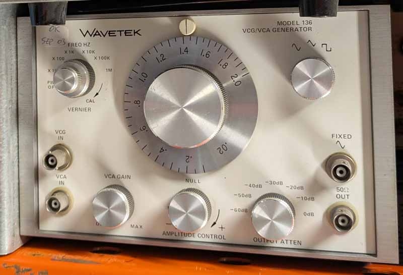 Wavetek 136 - VCG/VCA Generator