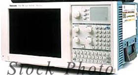 Tektronix TLA 704 / TLA704 Portable Logic Analyzer with OPT STD