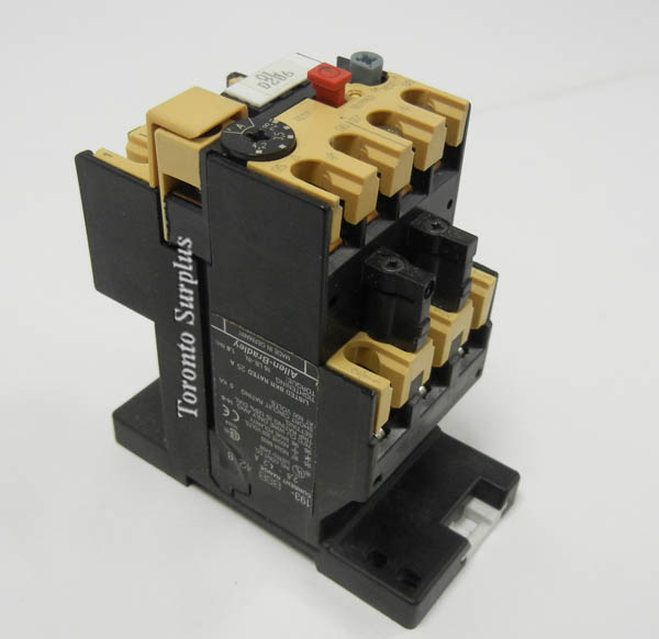 Allen Bradley 193-BSB-42 B / 193BSB42B Overload Relay, 2.8-4.2A Trip Range with 193-BPM1 / 193BPM1 Base Mounting Adaptor