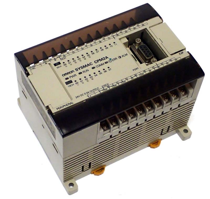 Omron CPM2A-20CDR-A / CM2A20CDRA 24V Programmable Controller, Source 100-240VAC 60 VA, 24V